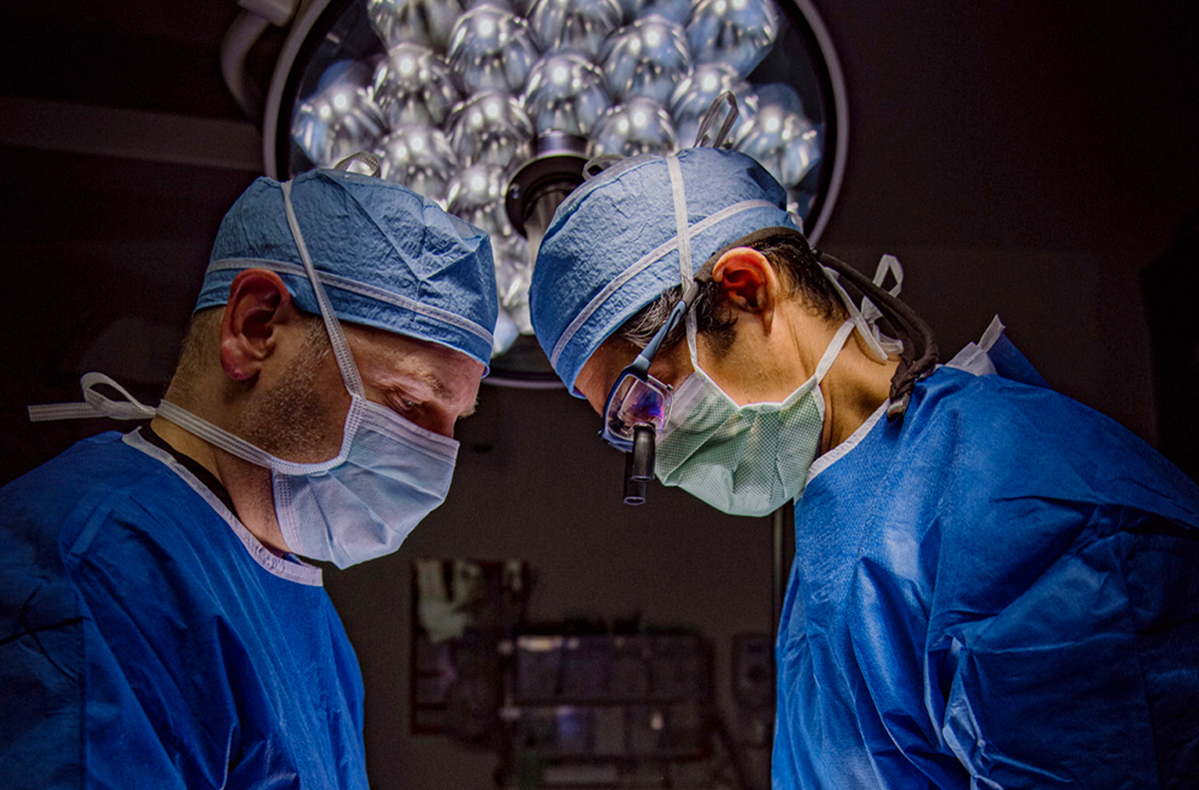 Dr. Ronjon Paul performs minimally invasive spine surgery